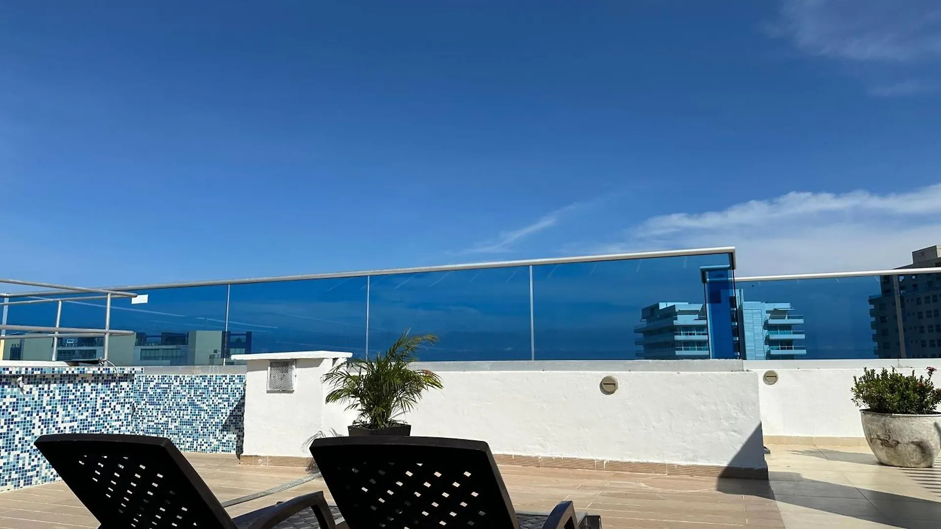 Tayrona Beach! Pool, Beach Vip, Wifi & Ac Apartment Santa Marta